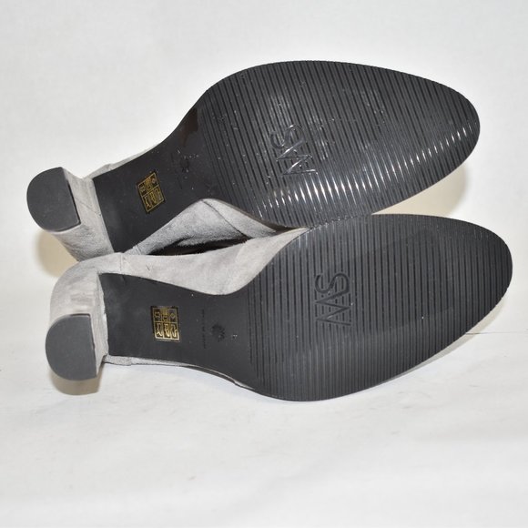 $650 STUART WEITZMAN Highland Suede grey heel Sock Boots 9 (JB22) - Picture 7 of 8